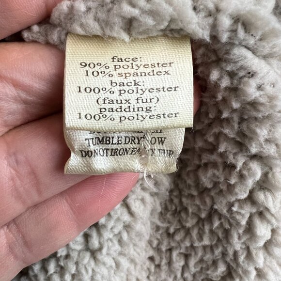 Dylan Sherpa Lined Tan Vest with Pockets Size S - Picture 5 of 7